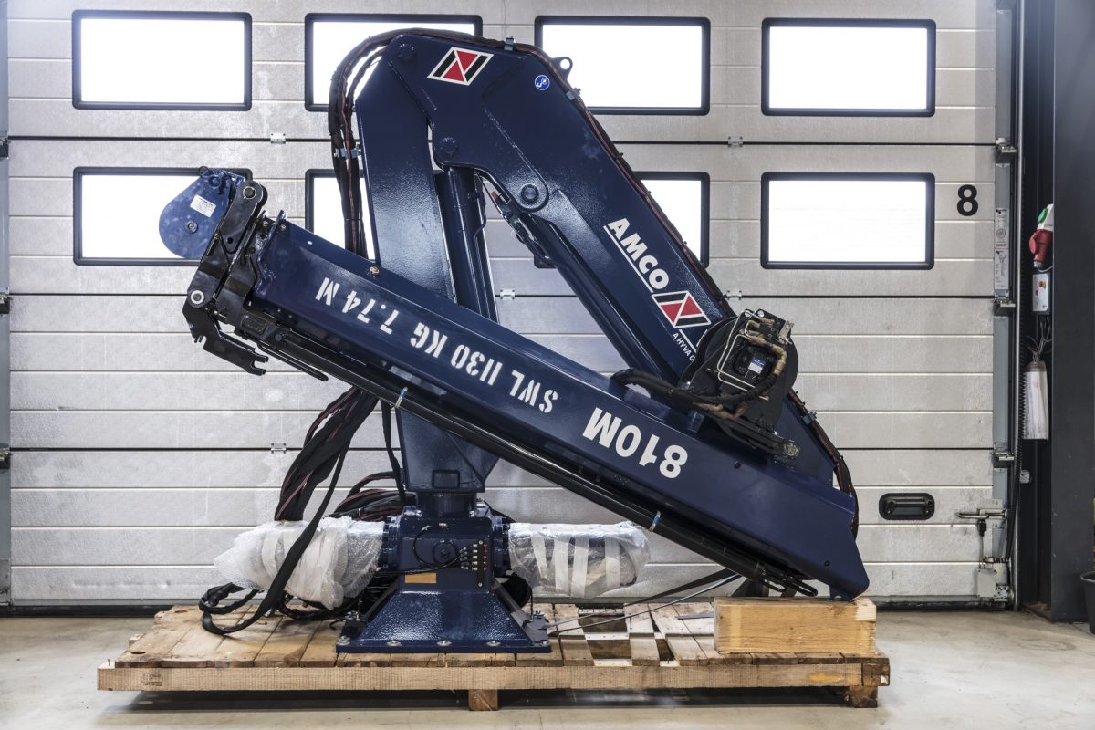 Marine cranes oilpower